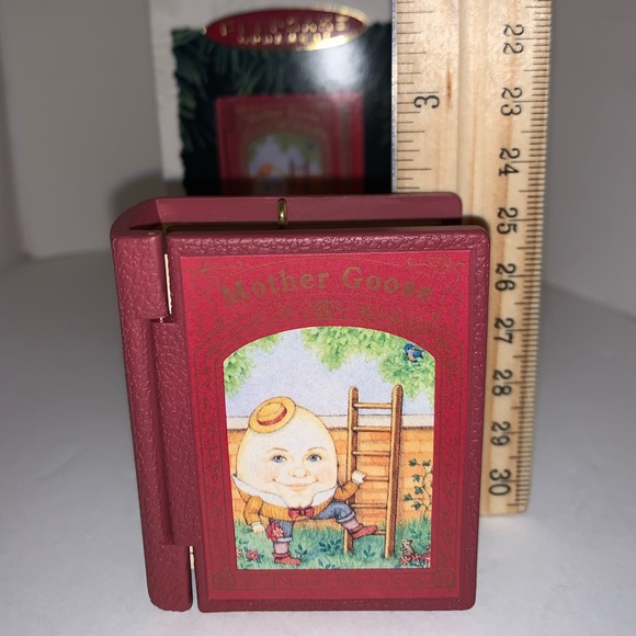 Vintage Hallmark Humpty Dumpty Mother Goose Book Series Christmas Ornament - Picture 2 of 12